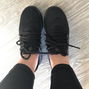 Nike Presto All Black - Size 4 Youth